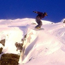 Knallat hela morgon ny&aring;rsdagen 2003, f&ouml;r att f&aring;. Foto: Martin Berg. &Aring;kare: Jonas.