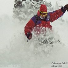 Morgonen efter ett av s&auml;songens st&ouml;rsta dump i C. Foto: Jonas Emilsson. &Aring;kare: Rickard Nordlund.
