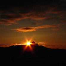klassiskt motiv p&aring; topp.. i solnedg&aring;ngs ljus. Foto: J&ouml;rgen Eriksson.