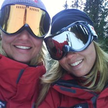 Jag och Jennie i liften. Foto: Johanna Johansson. &Aring;kare: Johanna Johansson &amp;amp; Jennie Ros&eacute;n.