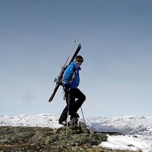 Toppbild uppe p&aring; hammaren i Hemsedal. Nu v&auml;ntar . Foto: Jonas Persson. &Aring;kare: Martin Berg.
