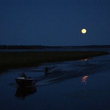 lite natt&aring;kning i m&aring;nskenet. Foto: Lubomir. &Aring;kare: Felix.