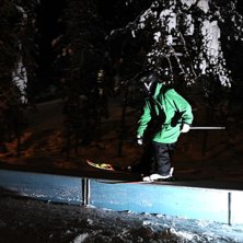 kv&auml;lls&aring;kning i K&auml;llviksbacken, mitt uppe i en K. Foto: M&aring;ns Str&aring;lin Norberg. &Aring;kare: Adam Reivant.