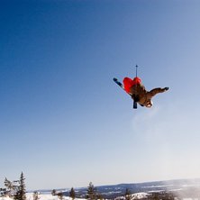 Backflip. Foto: Max Gustafsson. &Aring;kare: Joakim Holmgren.