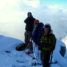 Samling p&aring; berget, gary filmar en speedskiier.. v. Foto: Josie. &Aring;kare: Jag, Johanna och Gary.