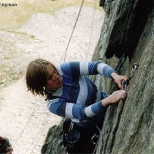 Camilla klipper 3:e bulten p&aring; &amp;quot; L&amp;#0. Foto: Johan Engman. &Aring;kare: Camilla Adolfsson.