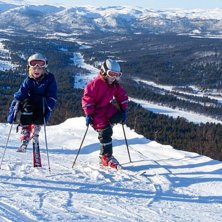 Skj&aelig;rtorsdag i Dagali Fjellpark
Dagen starter med.