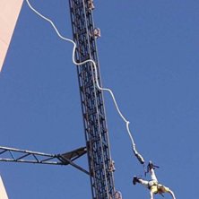 84 ner till vattnet. Det &auml;r l&aring;ngt.. Foto: Sven Saghamre. &Aring;kare: Emil Saghamre.