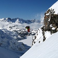Theo tar luft i en av alla Engelbergs dropp. Foto: David Rangsj&ouml;. &Aring;kare: Theodore Birkner.