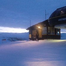 Tysdag
Tidlig p&aring; morgonen er det faste og fine fo.