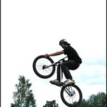 Tiregrab. &Aring;kare: Johan Englund.