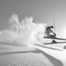 Vackert januari v&auml;der i svartvit tappning. Foto: Mattias Lindberg. &Aring;kare: Mattias Wikholm.