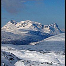 Fina utsikt &ouml;ver Norge. Foto: Mikael &Ouml;hlund. &Aring;kare: Simon Pont&eacute;r.