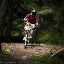 Foto: Simon Sj&ouml;r&eacute;n www.sjoren.se. &Aring;kare: Ok&auml;nd.