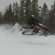 H&auml;r l&auml;rde jag mig varf&ouml;r man inte sitter n&auml;r m. Foto: Mikael Danielsson. &Aring;kare: Olof Appelblad.