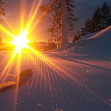 Solnedg&aring;ng i H&auml;llas Hang..