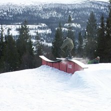 r&aring;llerc&aring;sten. Foto: frashmettal johan. &Aring;kare: JAggo.