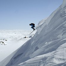 En liten vinddriva p&aring; toppen. Foto: Hanna Bugge. &Aring;kare: Simon B&ouml;rjars.