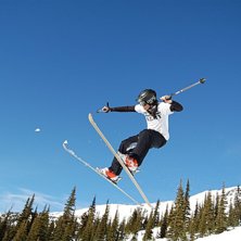 &Auml;r p&aring; v&auml;g att g&ouml;ra n&aring;got spexigt. Foto: Anton Wernvik. &Aring;kare: Oskar Stenseke.