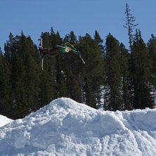 Superman frontflip fr&aring;n, big jump cup i bj&ouml;rnrik. Foto: Pernilla lundgren. &Aring;kare: Patrik lundgren.