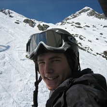 F&ouml;rsta lift turen f&ouml;r veckan mot Kapruns topp! R. Foto: Emil Karlsson. &Aring;kare: Victor Karlsson.