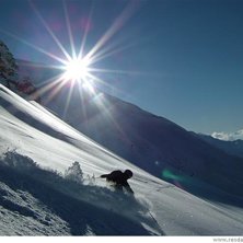 egntligen halvsk&ouml;n sv&auml;ng som blev sk&ouml;n bild, re. Foto: erkan tror jag det var. &Aring;kare: Niklas Kull.