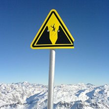 Liten vacker skylt som poetiskt beskriver vad man . Foto: Christoffer Mattsson. &Aring;kare: Inte jag, inte du heller....