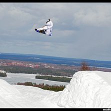 bs 5 nosegrab. Foto: Mattias Klockar. &Aring;kare: Anders Nises.