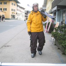 g&aring;r hem igenom byn!. Foto: Browh!. &Aring;kare: Oscar T (jag).