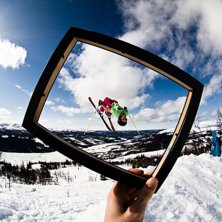 S&aring;g n&aring;gon liknande bild n&aring;gonstans och fick f&ouml;. Foto: Marcus Olsson. &Aring;kare: Adam Holm.