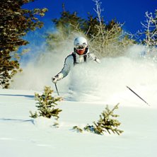 Foto: Klaus Esser. &Aring;kare: Adam Esser.