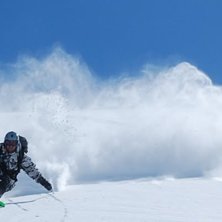 Heliskiing Uzbekistan. Foto: Wojciech Kaminski. &Aring;kare: Tomasz Kaminski.
