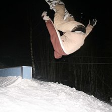 Blev lite &aring;ksugen efter att ha skottat iordning u. Foto: Julius Aspman. &Aring;kare: Andreas B&auml;cker.