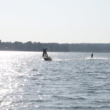 Har kul. &Aring;kare: Tobias.