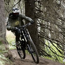 Foto: jonas kullman. &Aring;kare: moi.