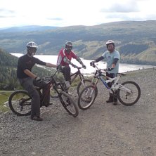 Foto: Michael Ljungdahl. &Aring;kare: Patrik Andersson, Henrik Hjorth, Peter Davidsson.