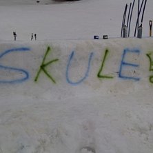 hopp bygge i skule berget:).