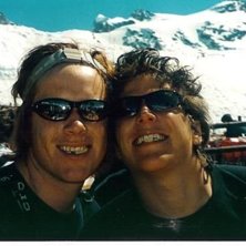 Pose med kyckling i k&auml;ften. Foto: jenny antonsson. &Aring;kare: Joakim Bergstr&ouml;m o Oskar Janzon.