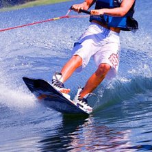 Wakeboard i sommras:D. Foto: Kristina Holm. &Aring;kare: Jag.