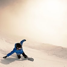 Direkt efter 3 dagar sn&ouml;dumt &ouml;ppnar skutan. Och . Foto: Niclas Magnusson. &Aring;kare: Tove Holmgren.