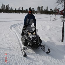 min egna lilla leksak!!! . Foto: david hagselius. &Aring;kare: victor.