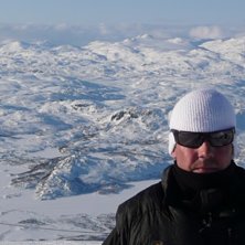 Utsikt fr&aring;n toppen p&aring; Vassitjocka en soligt vack. Foto: Dan Johansson. &Aring;kare: Jimmy Havlund.