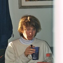 kille som hj&auml;lper till o g&ouml;ra whistler os&auml;kert . Foto: Erik Fors.