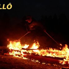 skid&aring;kare, rail, bensin, lite fantasi och en t&auml;n. Foto: Daniel riley granberg. &Aring;kare: Julius Aspman.