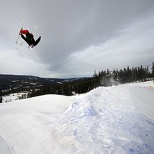Backflip. Foto: Magnus Karlsson. &Aring;kare: Joel Westlund.