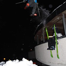 sk&ouml;n afton i staden. k&ouml;rde handrails och droppad. Foto: John Palmborg. &Aring;kare: Elias Grunnesj&ouml;.