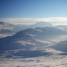 Foto: Jimmy T&ouml;yr&auml;. &Aring;kare: Moder Jord.