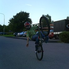 Niklas byter aldrig sitt framd&auml;ck f&ouml;r han k&ouml;r u. Foto: Magnus Malmgren. &Aring;kare: Niklas Johansson.