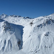 santons-ravinen och dess pist med de enkla offpist. Foto: William Flodstr&ouml;m.