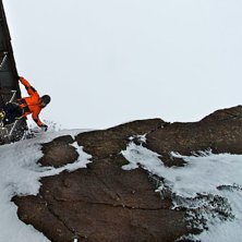 Testade lite handplants...

Ny version med lite . Foto: Mikael &Ouml;hlund. &Aring;kare: Simon Pont&eacute;r.